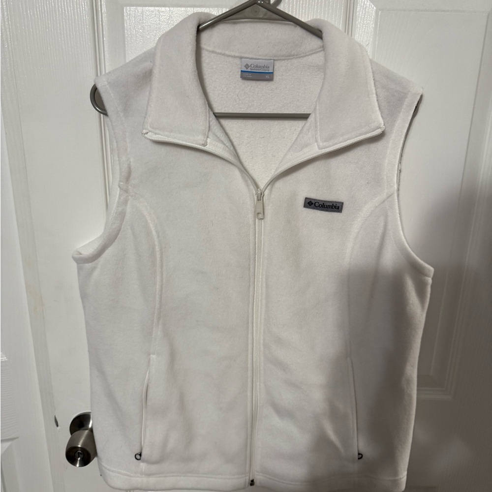 Columbia Soft Ivory Fleece Vest